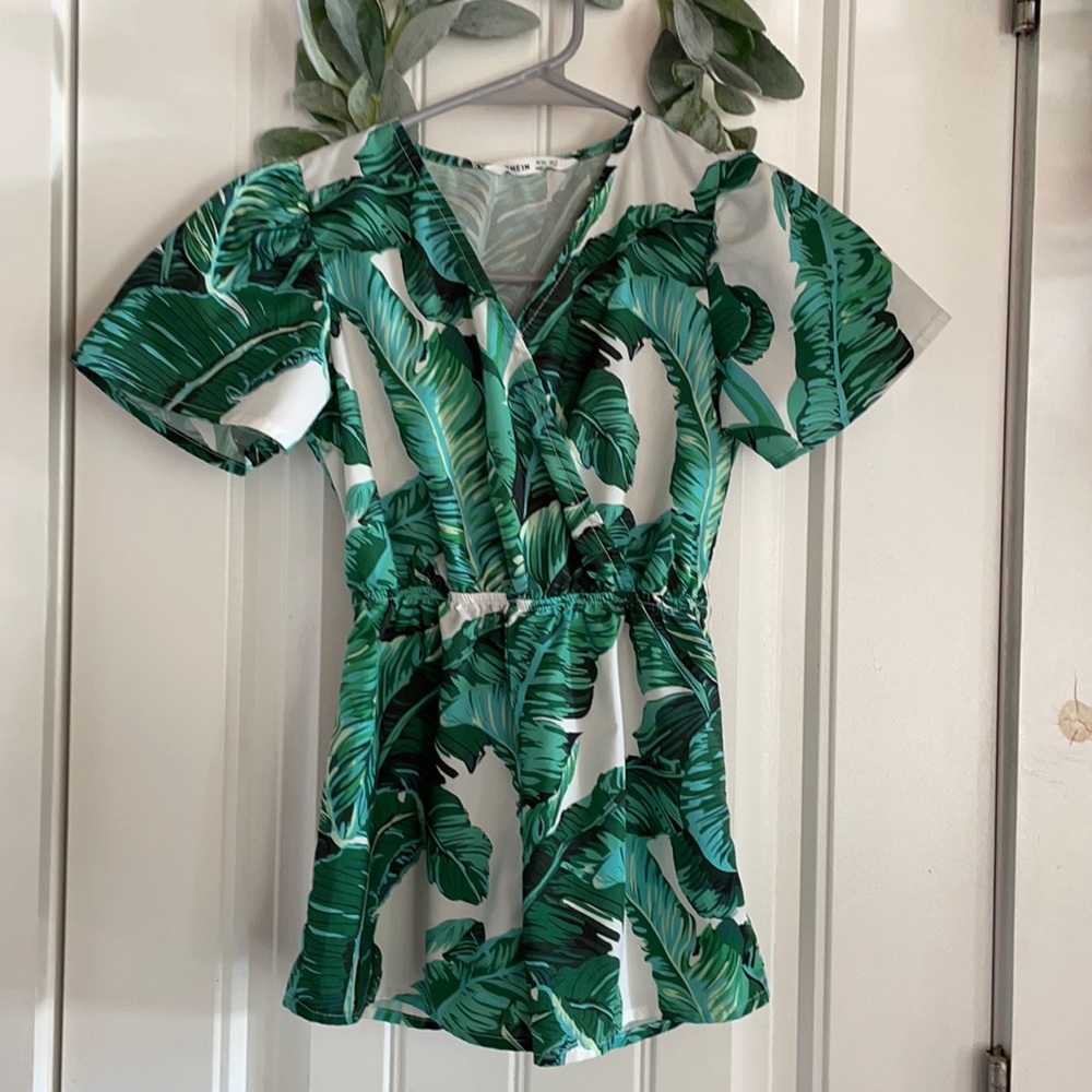 Beautiful romper from shein